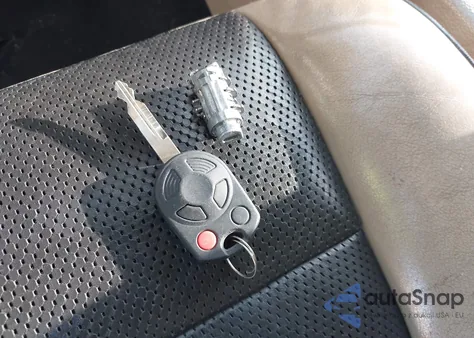 2008 Lincoln Navigator from USA, damaged, VIN 5LMFU27598LJ03724